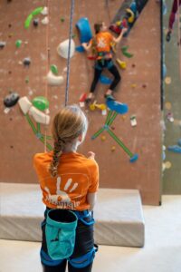 Klimmen met de Gelrepas kan nu bij Mountian Network Arnhem en RijnBoulder