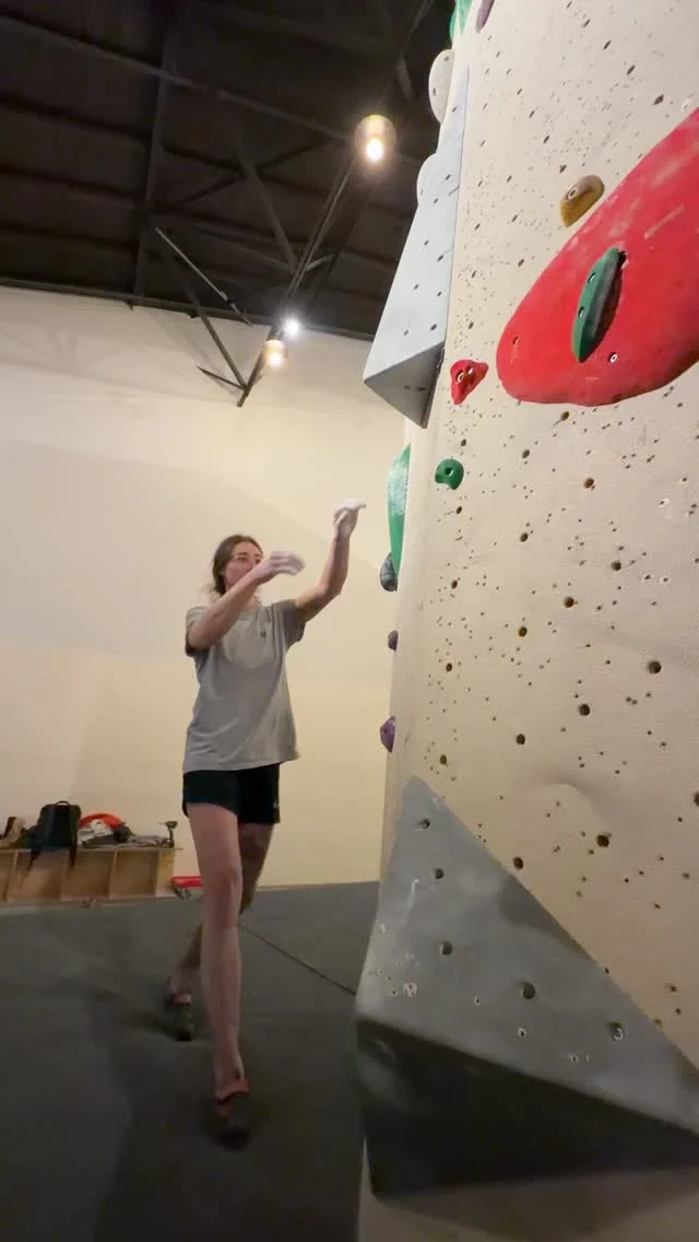 New this week:

Twins 1, 2 en trio 3!